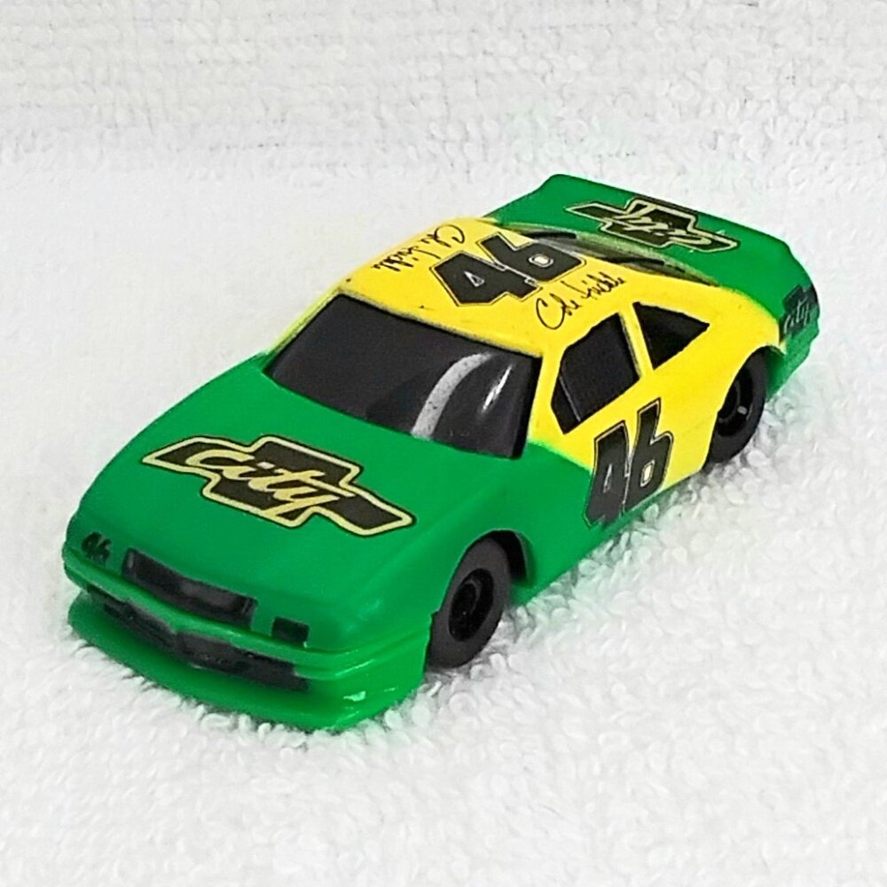 4/$45 1990 Days of Thunder 1:64 Cole Trickle Bow Tie City Car #46 by Applause!!